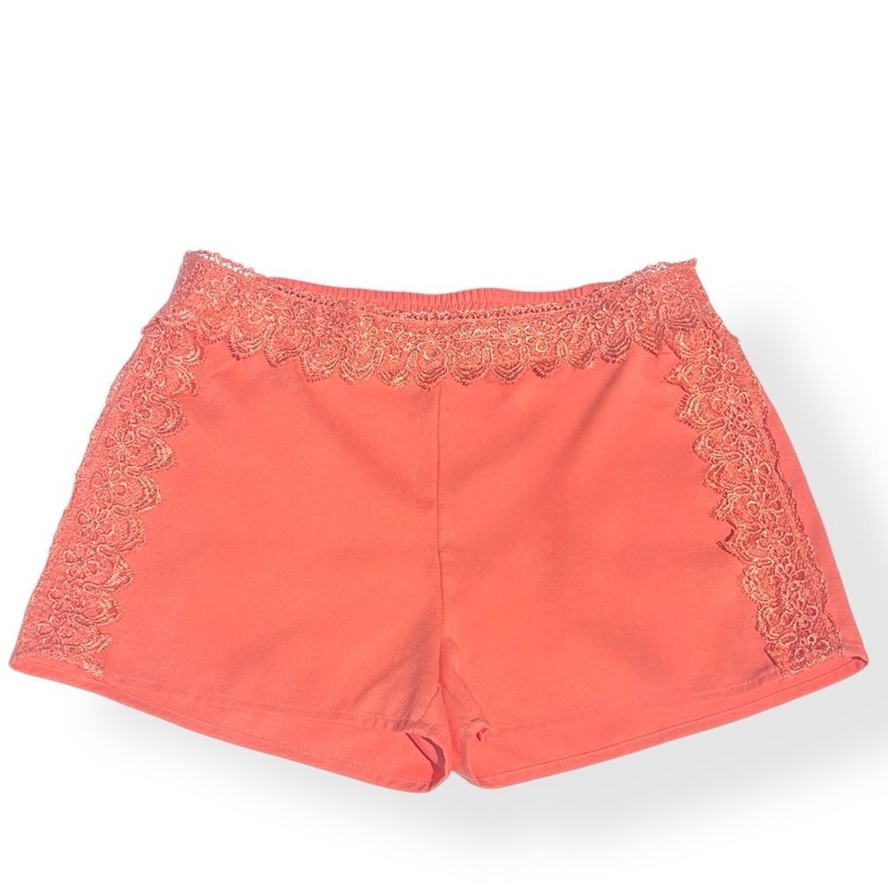 Blu Pepper 2.25" Coral Lace Trim Pull On Shorts | Women’s M